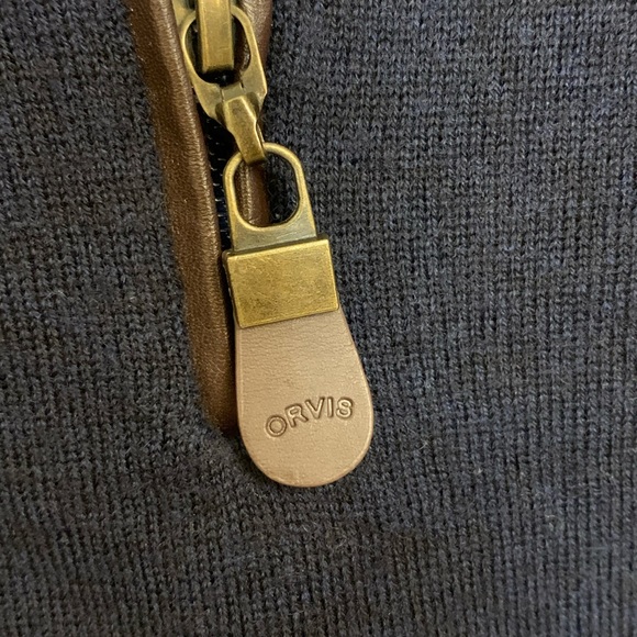 XL Men’s Orvis Quarter Zip Sweater - Picture 3 of 3